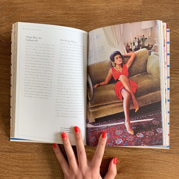 Paris Street Style - A Guide to Effortless Chic - Picture 2 of 4